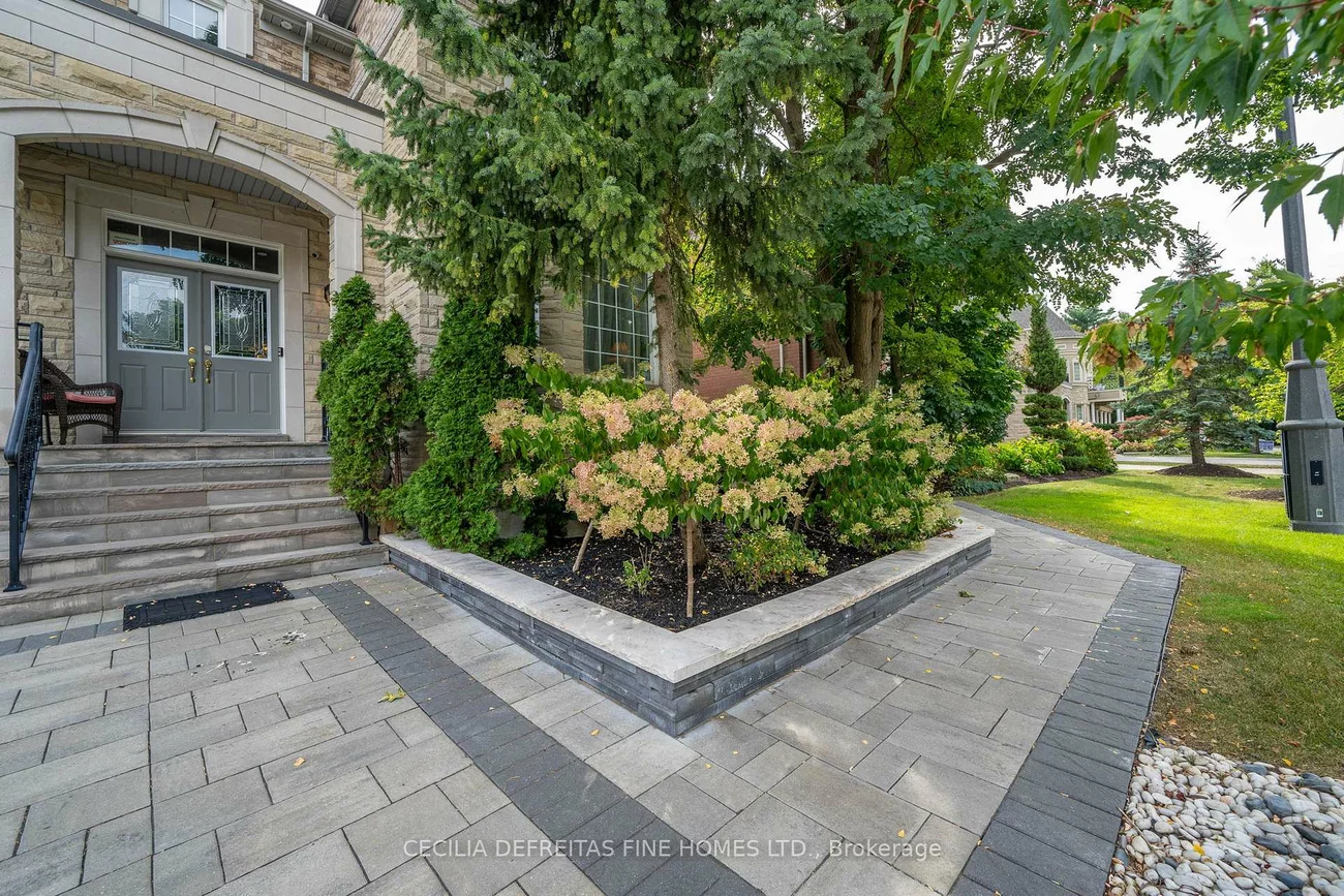 11, Beauvista, Vellore Village, Vaughan