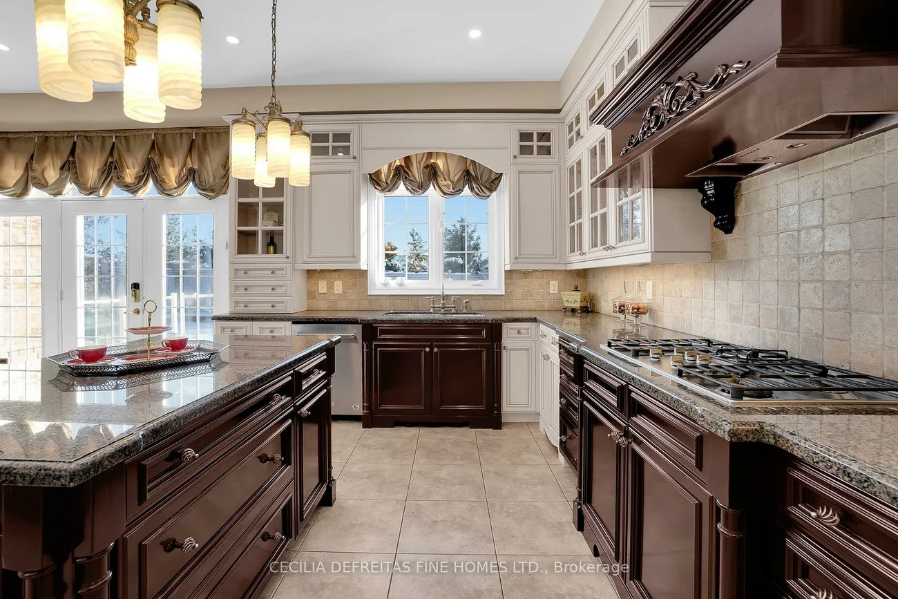 11, Beauvista, Vellore Village, Vaughan