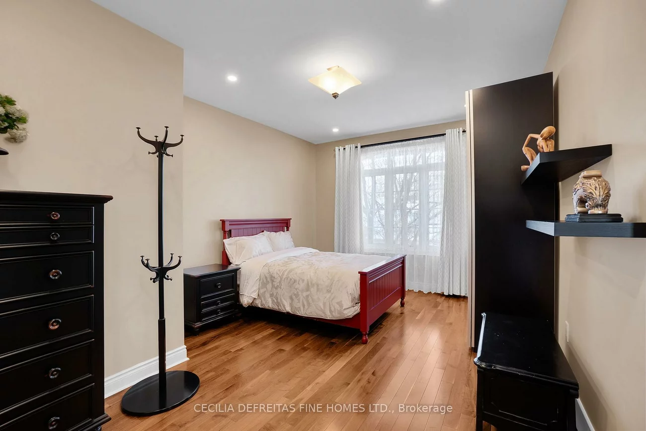 11, Beauvista, Vellore Village, Vaughan
