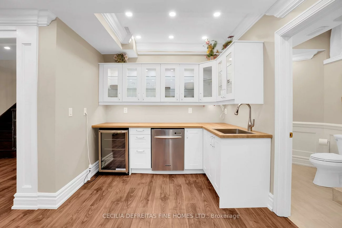 11, Beauvista, Vellore Village, Vaughan