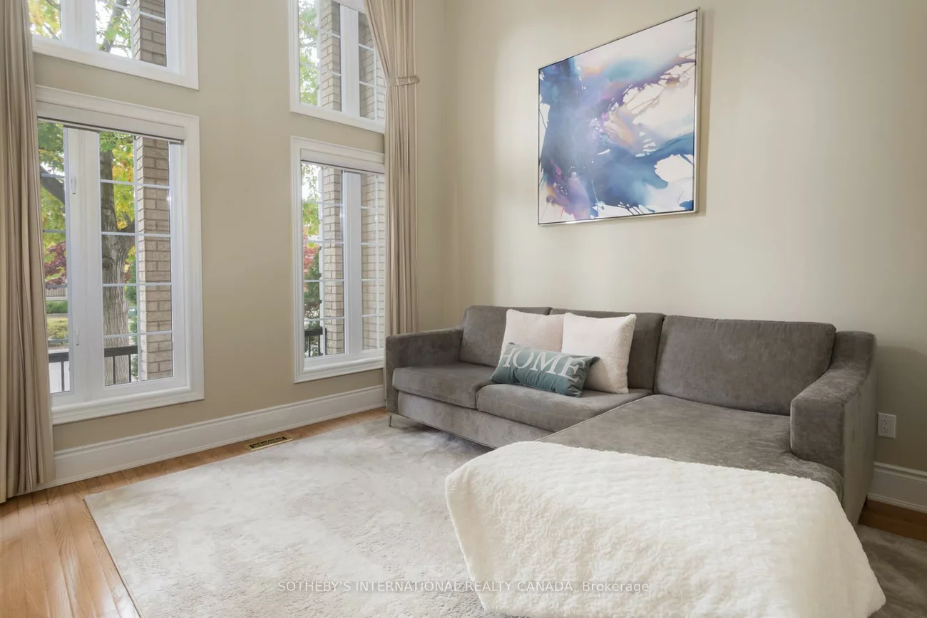 16, Saint Clare, Vellore Village, Vaughan