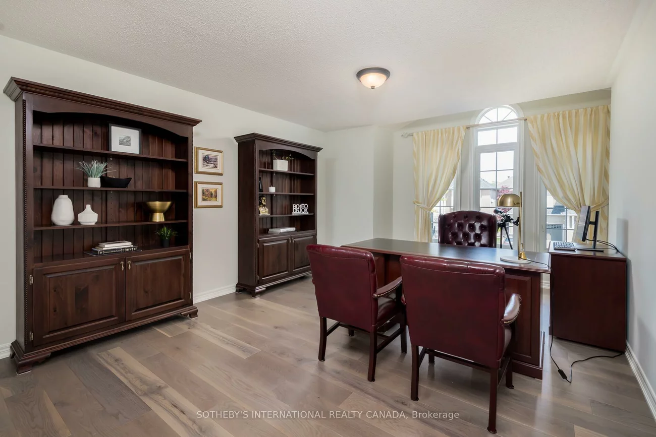 16, Saint Clare, Vellore Village, Vaughan