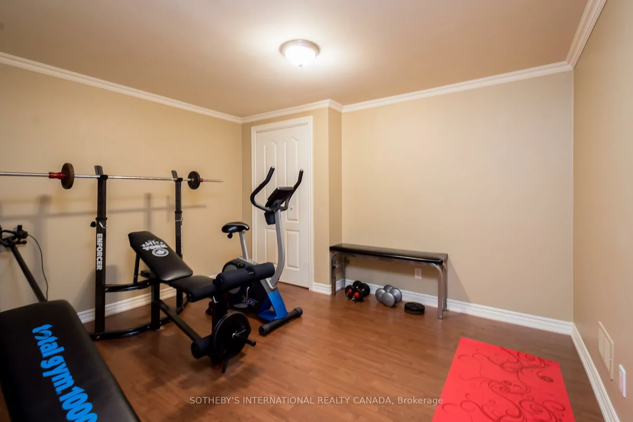 16, Saint Clare, Vellore Village, Vaughan