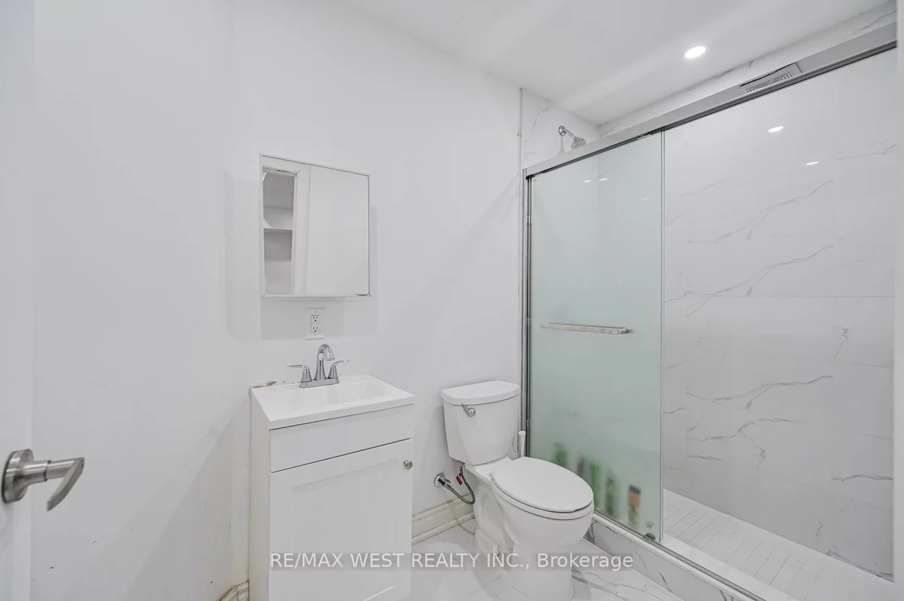 293, Torrey Pines, Kleinburg, Vaughan