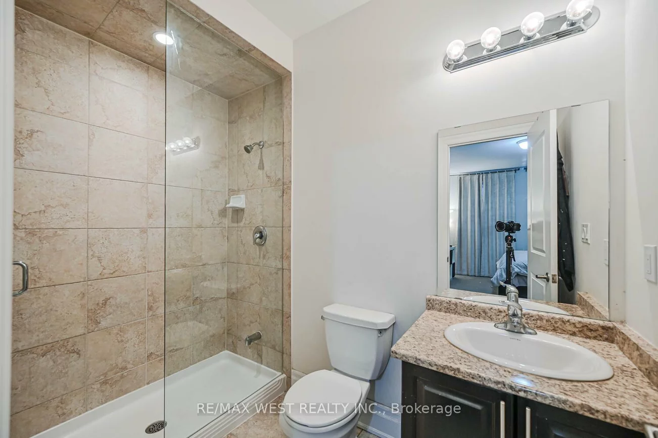 293, Torrey Pines, Kleinburg, Vaughan