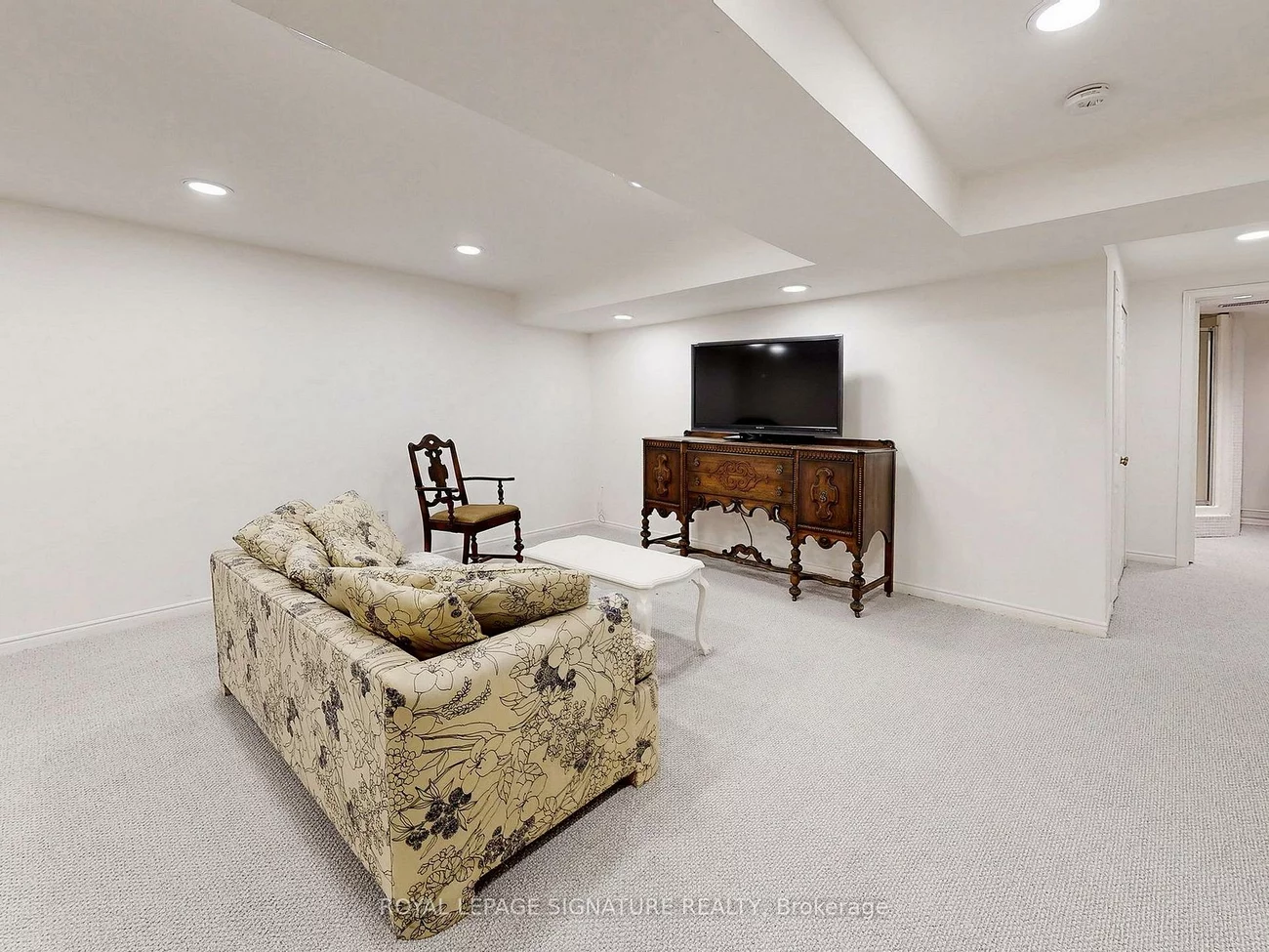 48, Millcroft, Brownridge, Vaughan