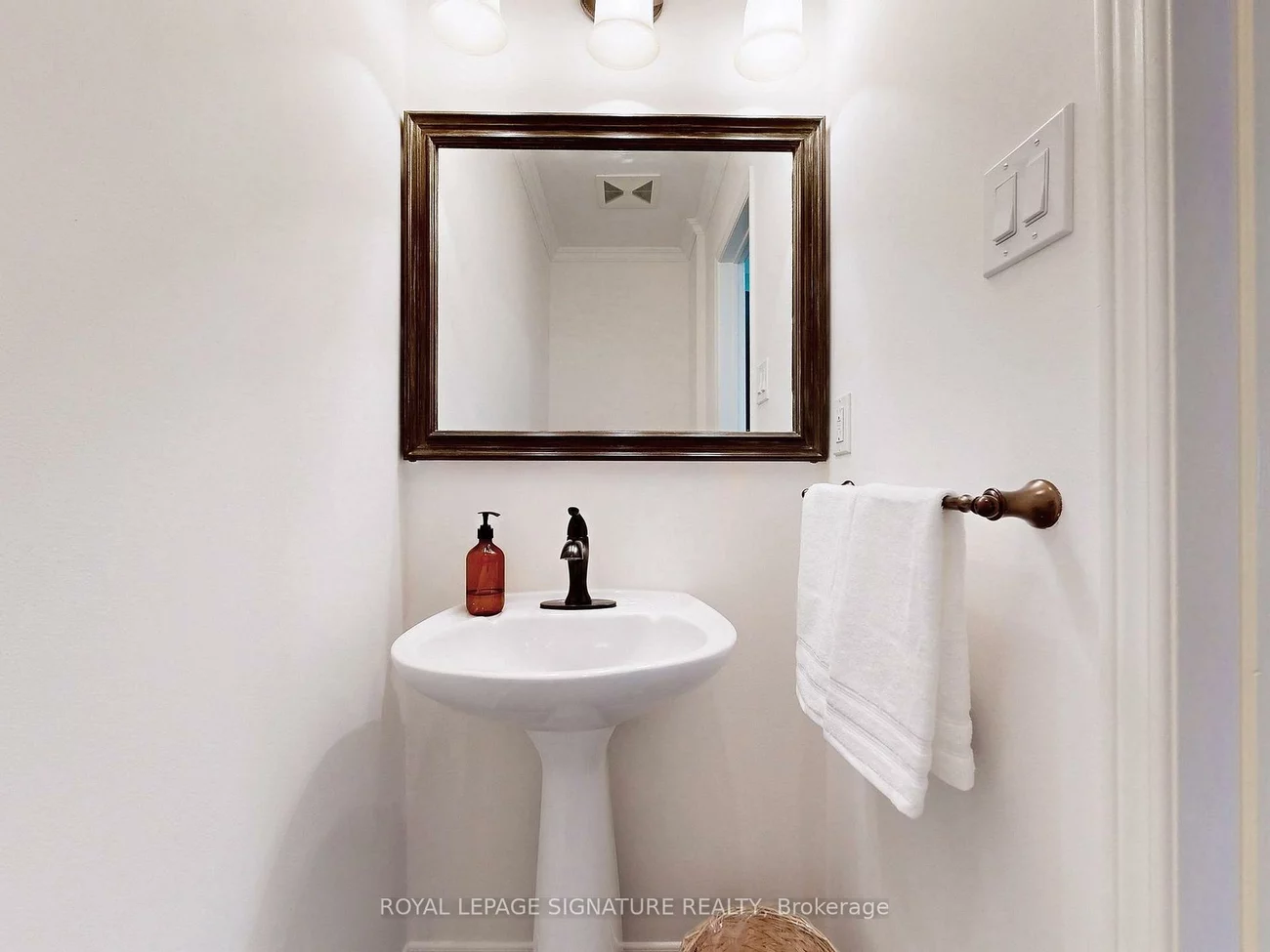 48, Millcroft, Brownridge, Vaughan