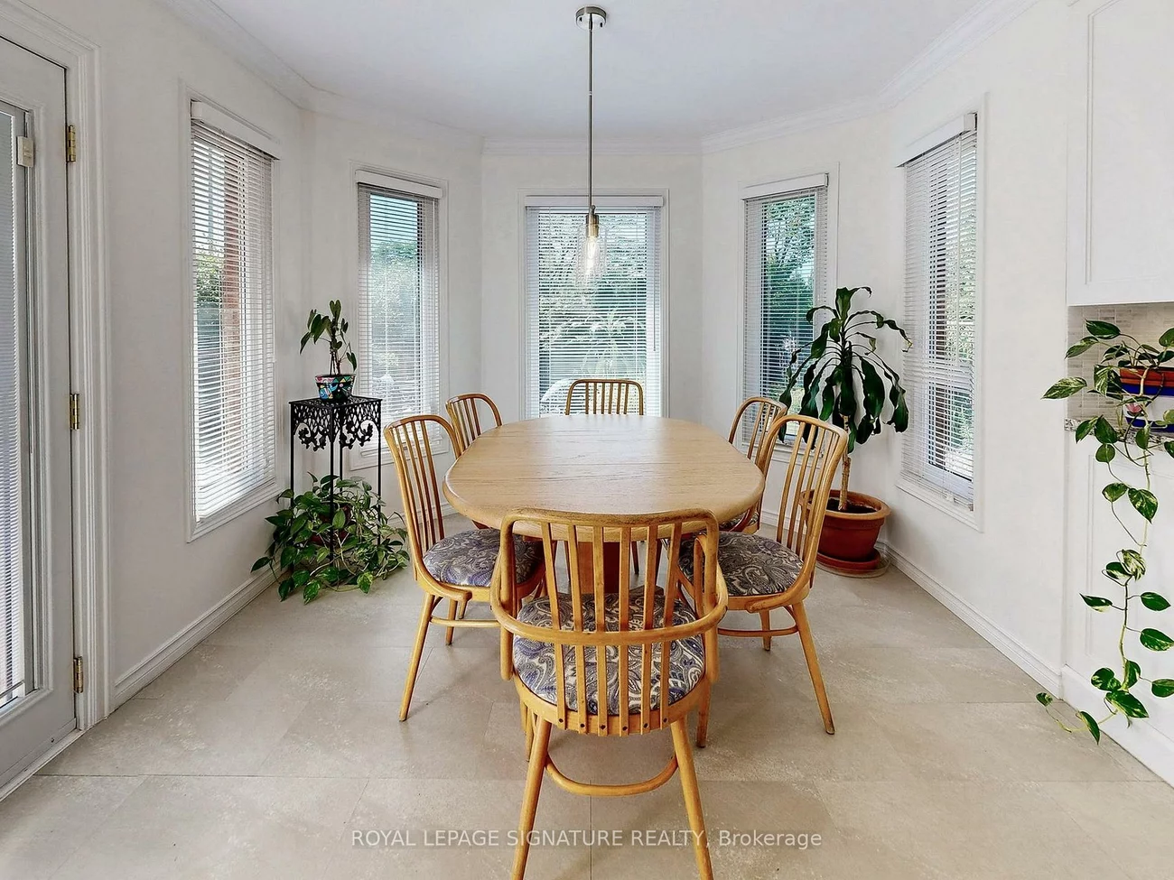 48, Millcroft, Brownridge, Vaughan