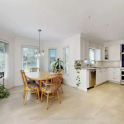 48, Millcroft, Brownridge, Vaughan