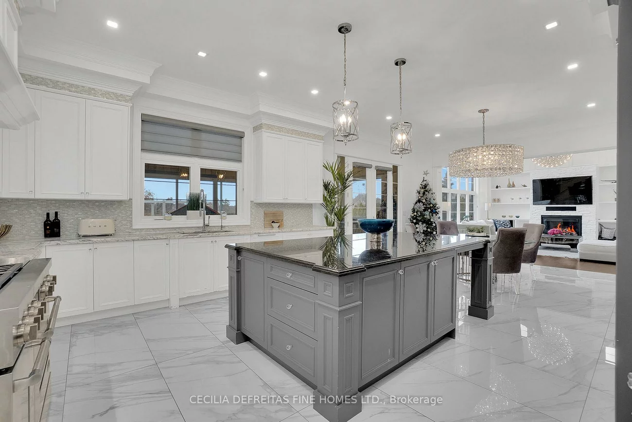 78, Mizuno, Kleinburg, Vaughan