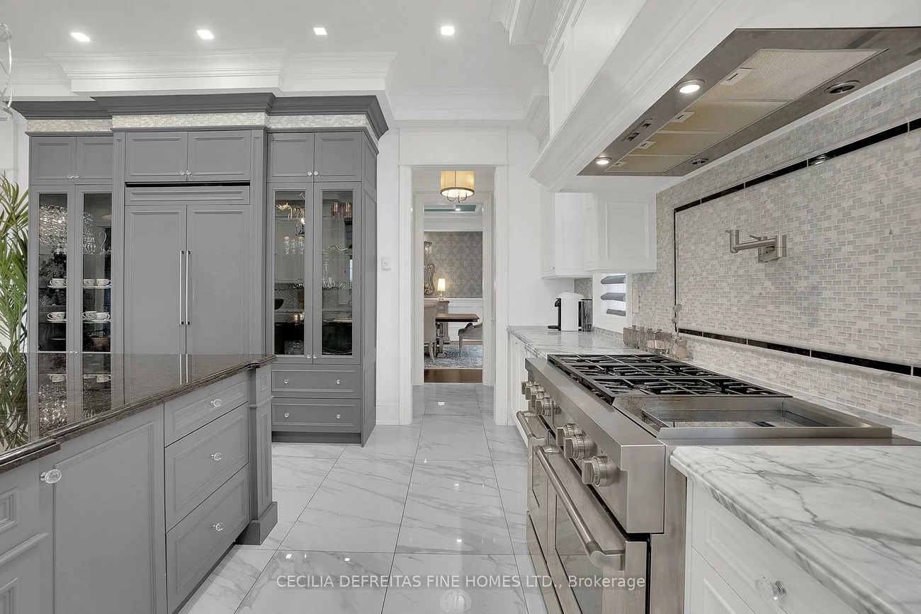 78, Mizuno, Kleinburg, Vaughan