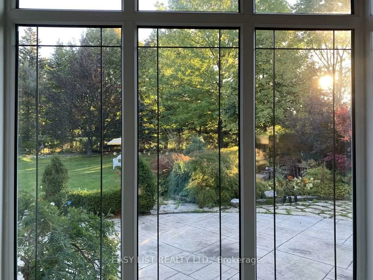 785, Clarence, Islington Woods, Vaughan