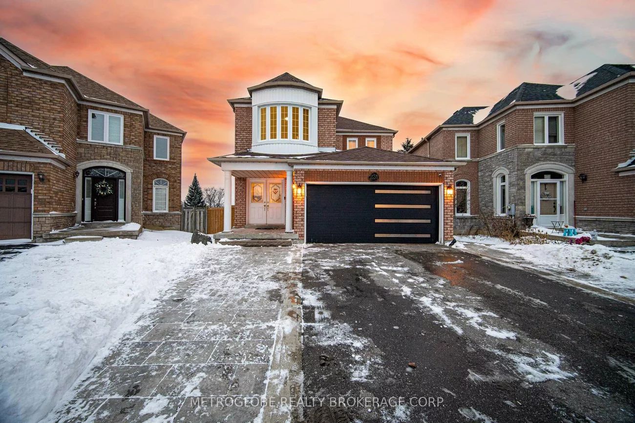 231, Matthew, East Woodbridge, Vaughan
