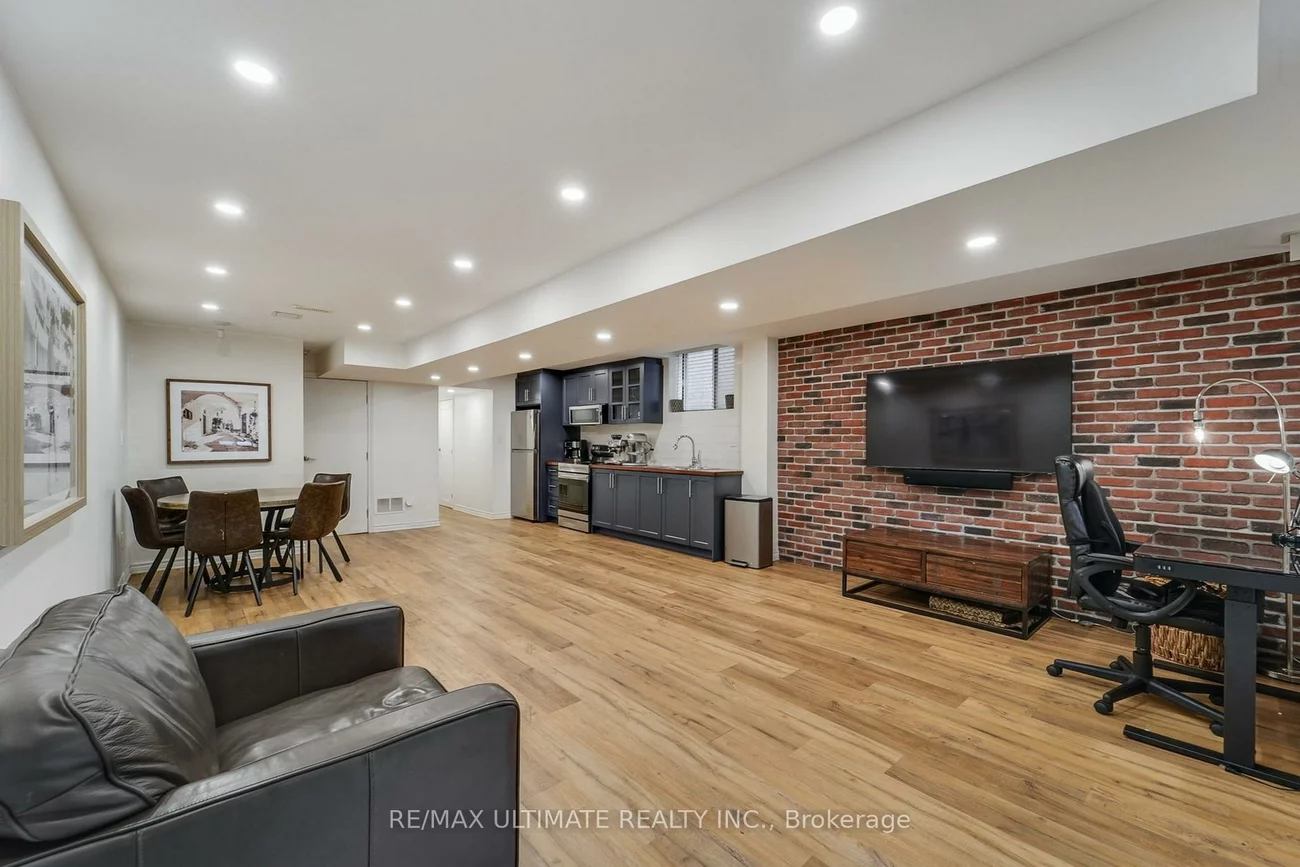 37, Zenith, Kleinburg, Vaughan