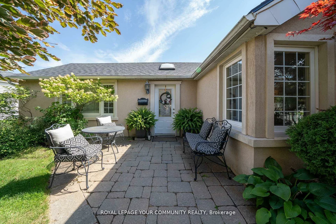 8065, Kipling, West Woodbridge, Vaughan