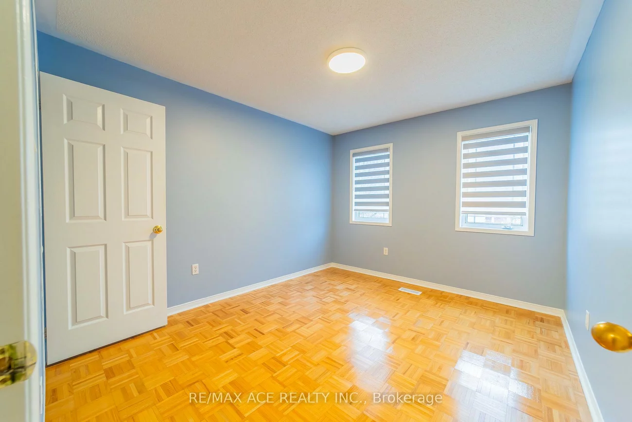 65, Blackthorn, Maple, Vaughan