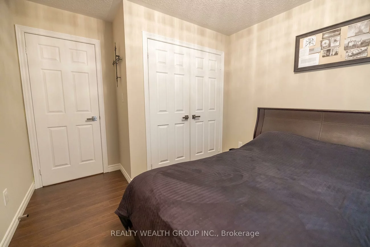 32, Rock Elm, Patterson, Vaughan