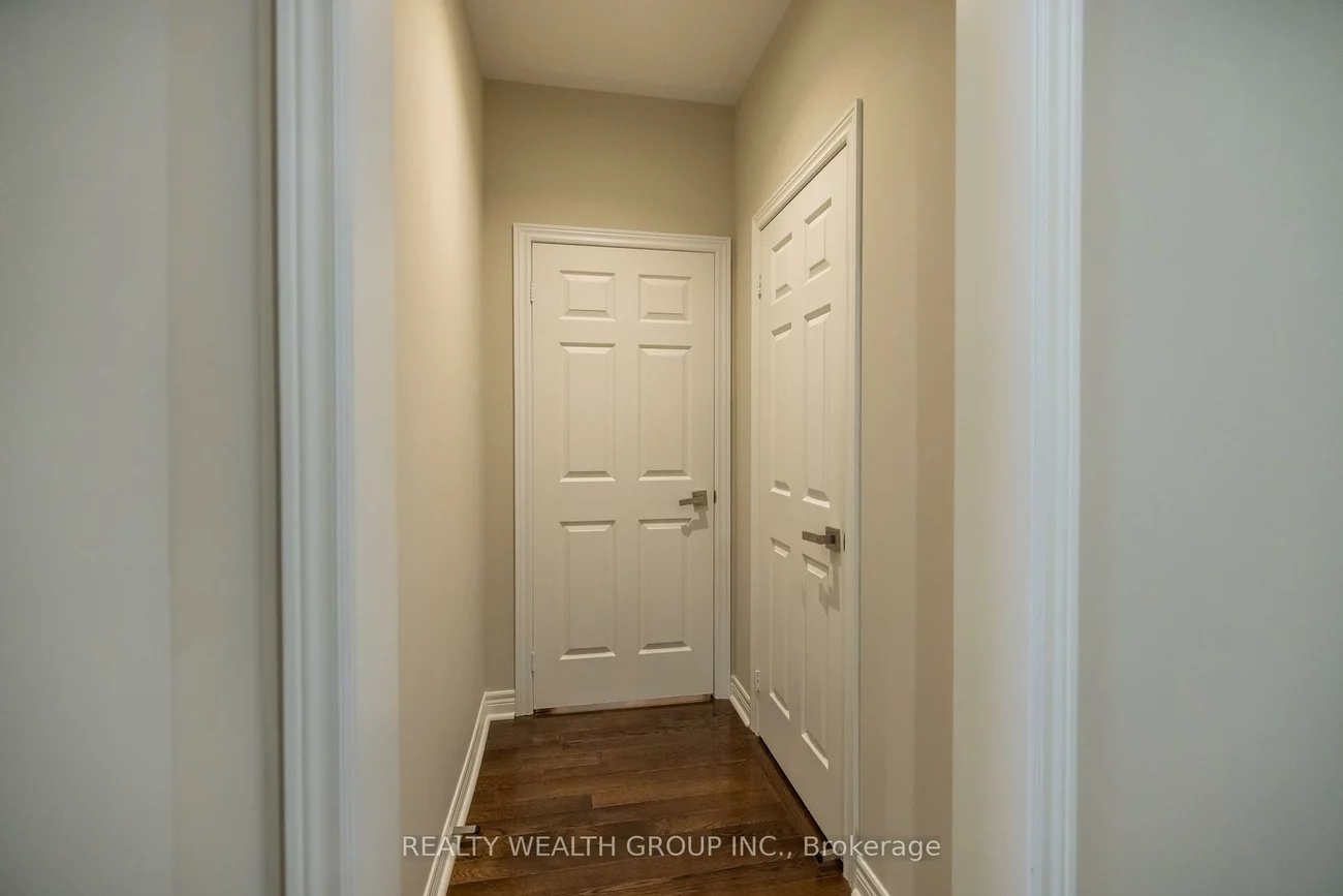 32, Rock Elm, Patterson, Vaughan