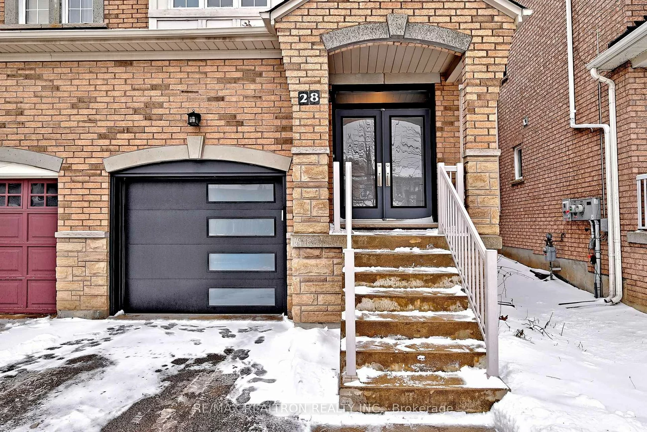 28, Spring Arbour, Patterson, Vaughan