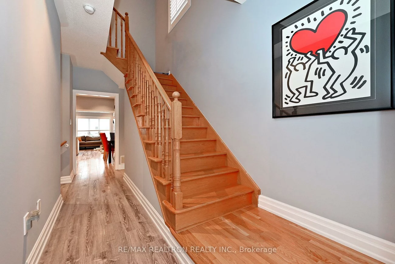 28, Spring Arbour, Patterson, Vaughan