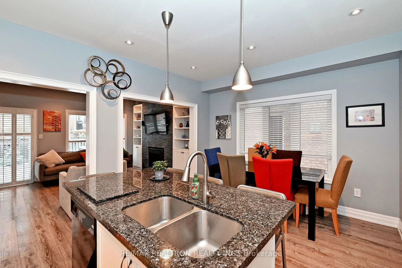 28, Spring Arbour, Patterson, Vaughan