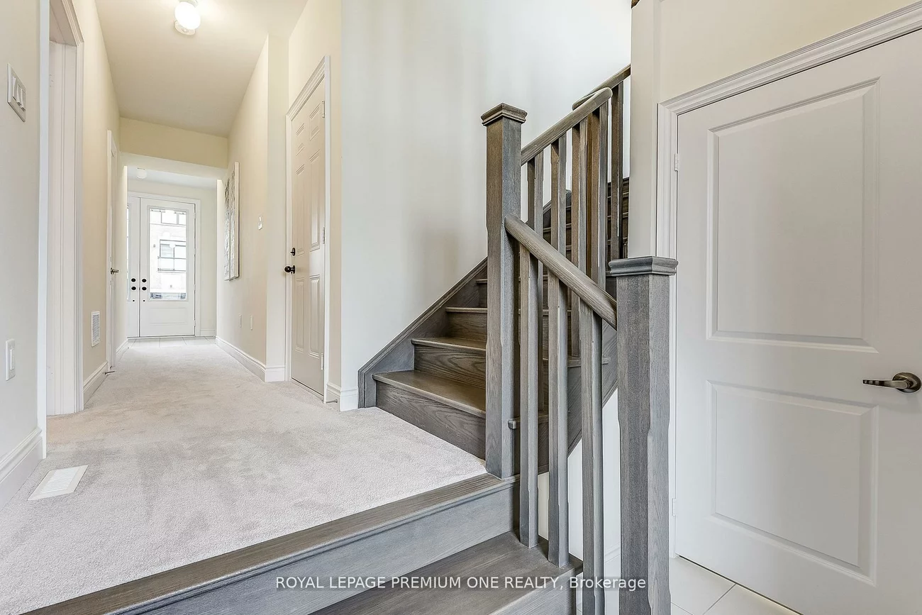 117, Tennant, Vellore Village, Vaughan