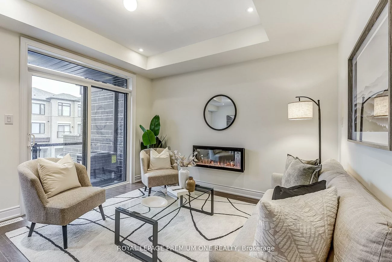 117, Tennant, Vellore Village, Vaughan