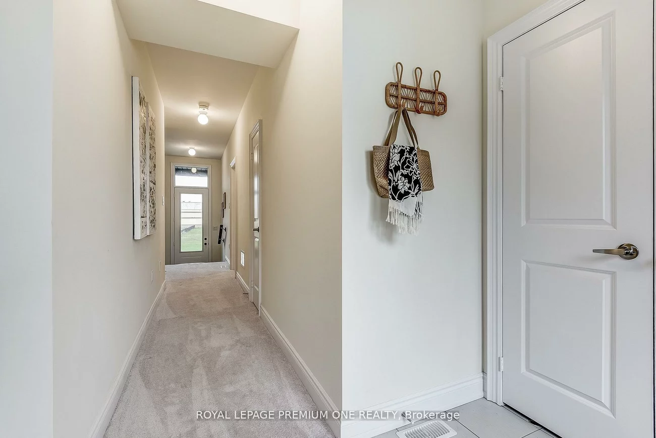 117, Tennant, Vellore Village, Vaughan