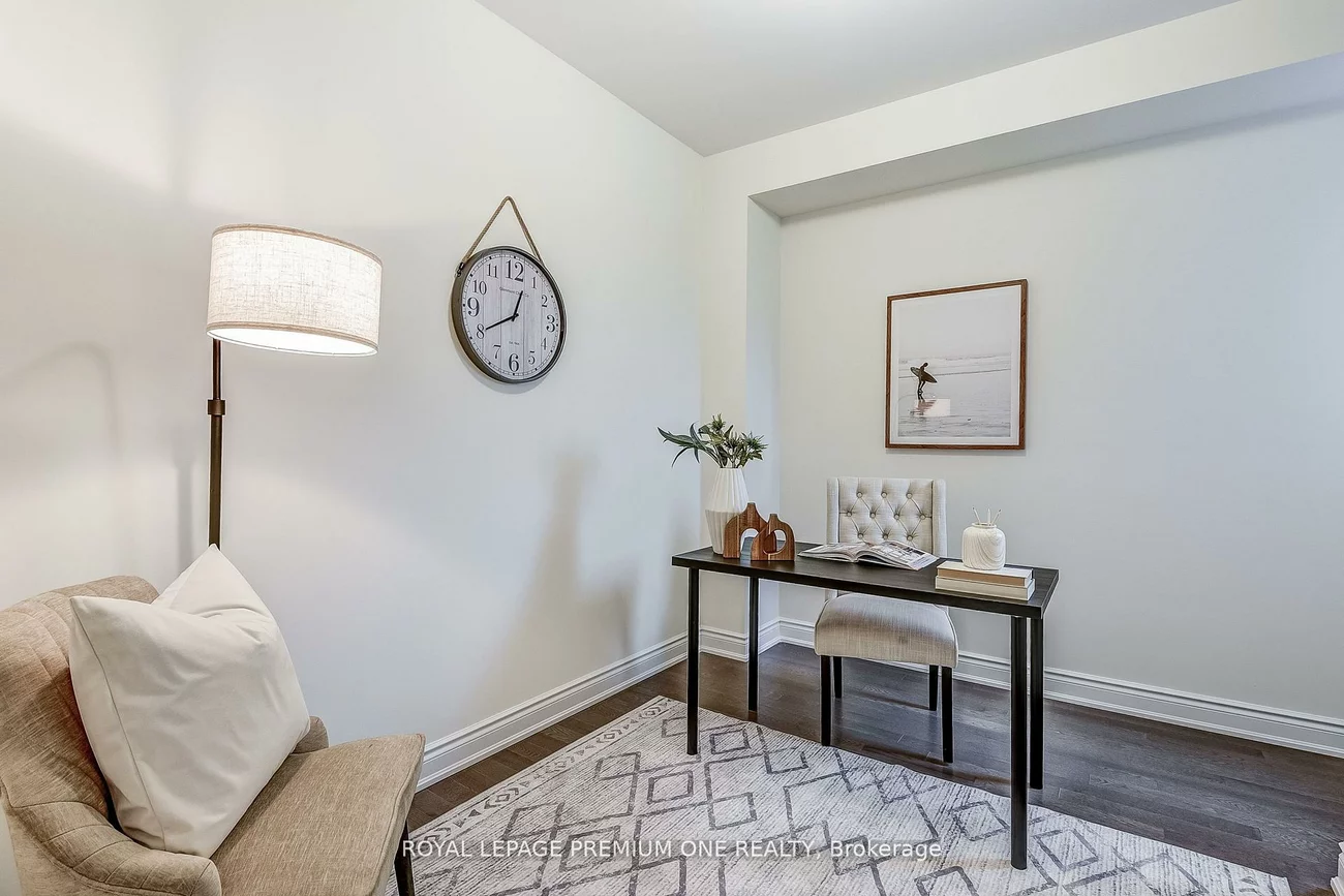 117, Tennant, Vellore Village, Vaughan