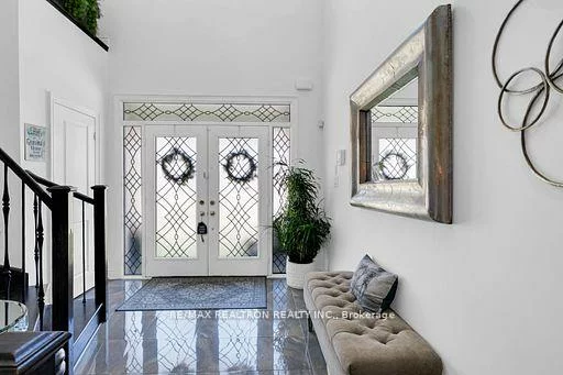 53, Gallant, Vellore Village, Vaughan