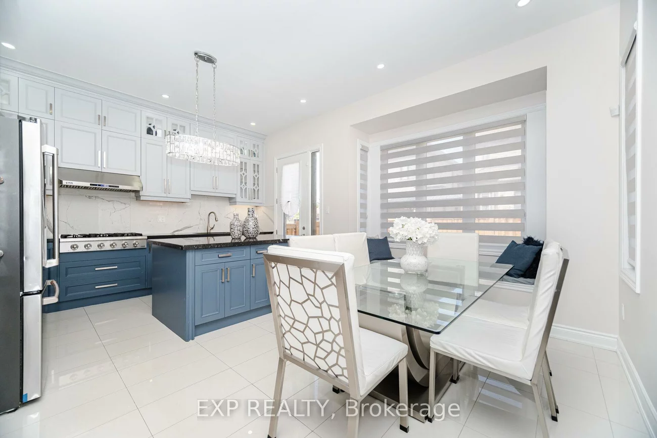 78, Gallant, Vellore Village, Vaughan