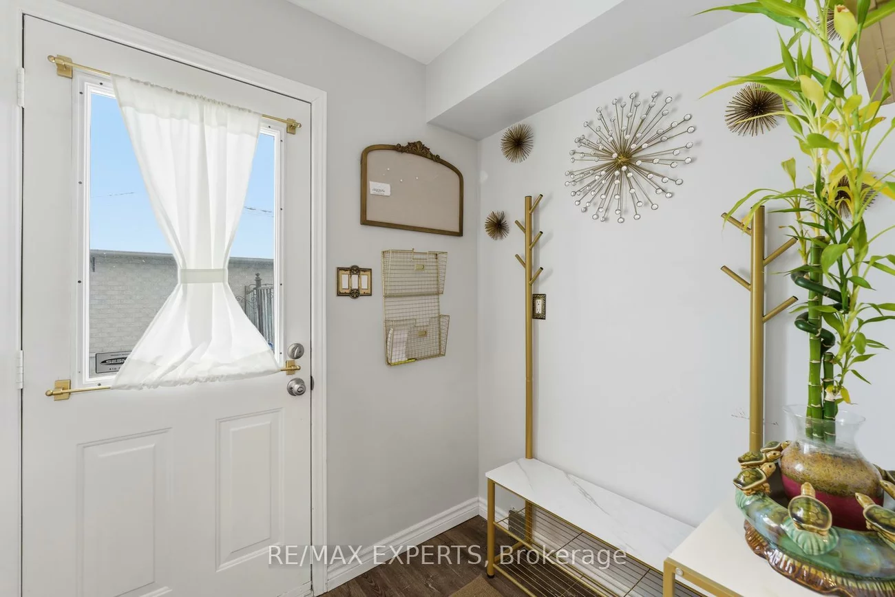 34, Castle Park, Sonoma Heights, Vaughan