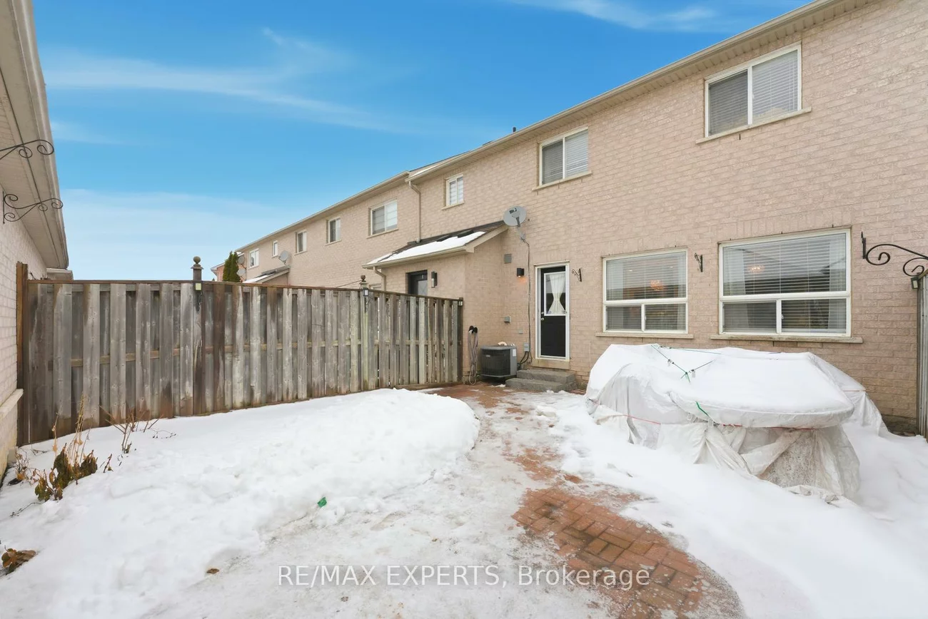 34, Castle Park, Sonoma Heights, Vaughan