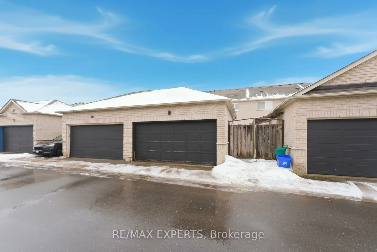 34, Castle Park, Sonoma Heights, Vaughan