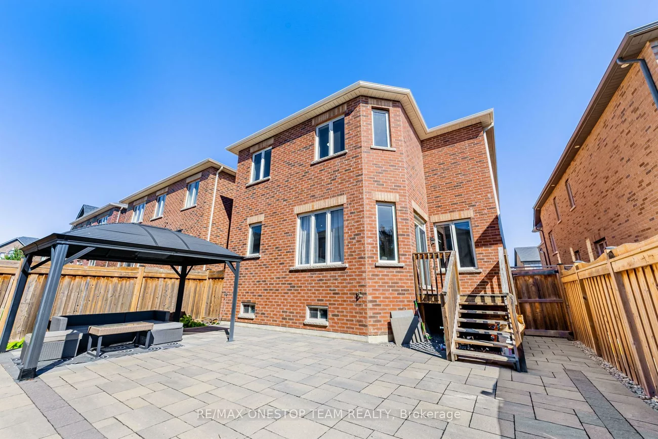 16, Nocturne, Kleinburg, Vaughan