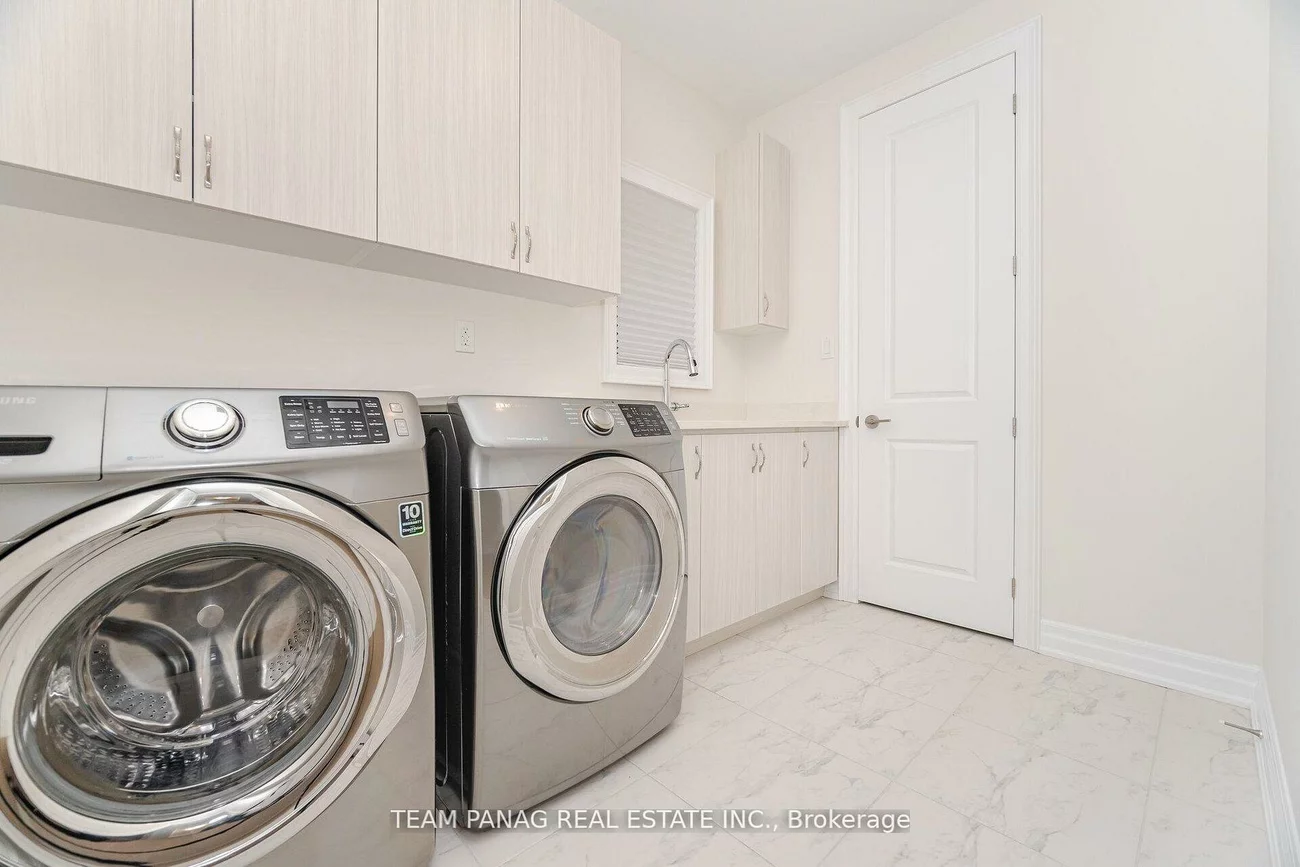 30, Ballantyne, Vellore Village, Vaughan