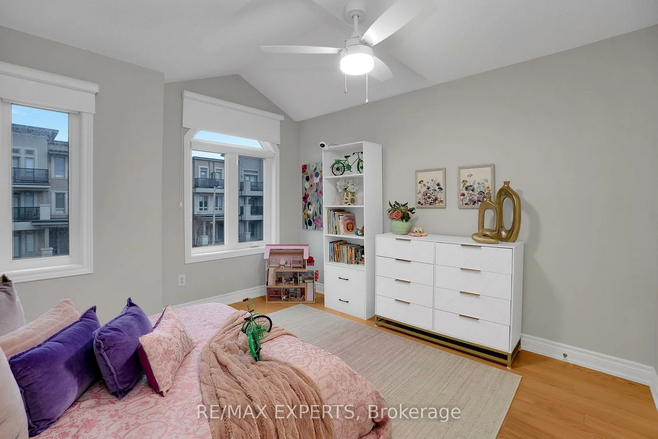 118, Kayla, Maple, Vaughan