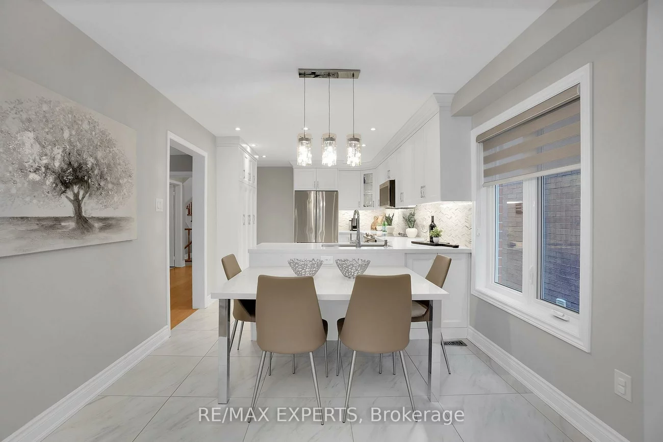 118, Kayla, Maple, Vaughan