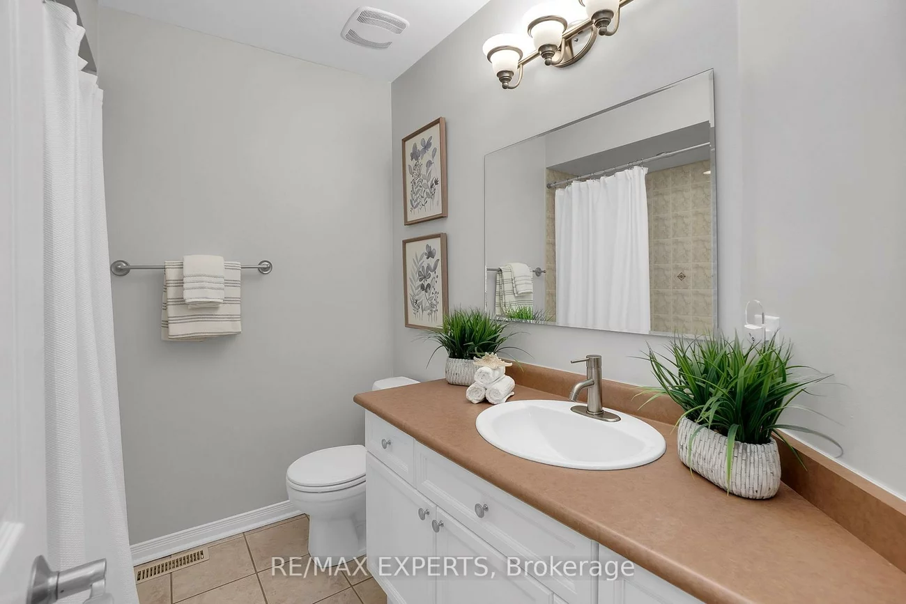 118, Kayla, Maple, Vaughan