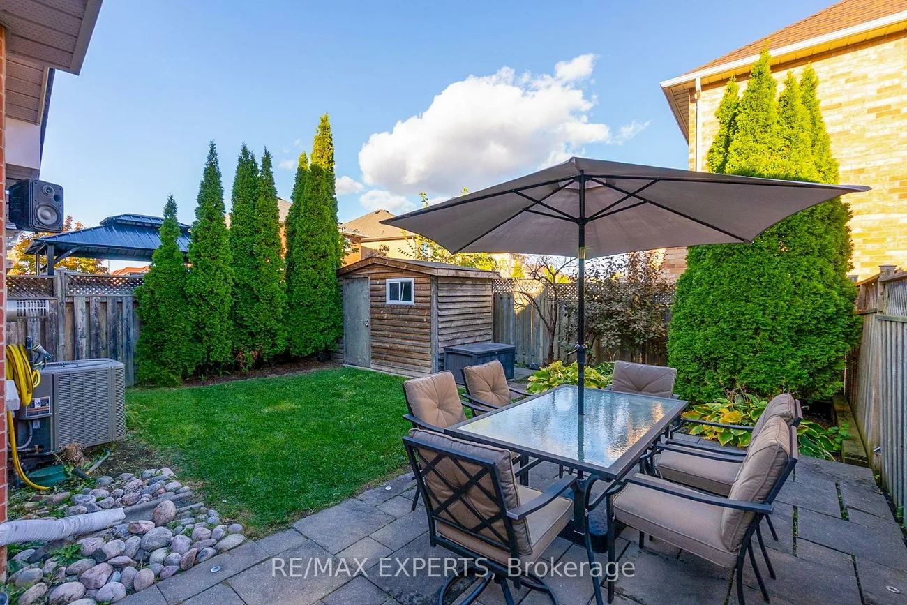 118, Kayla, Maple, Vaughan