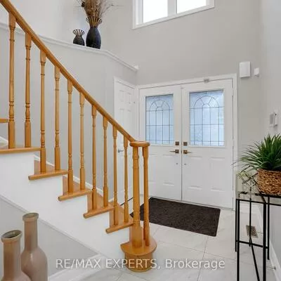 118, Kayla, Maple, Vaughan