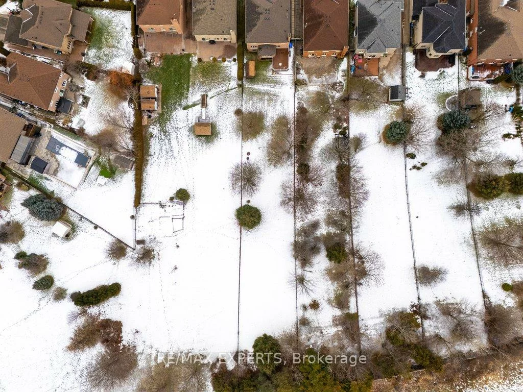 102, Vaughan Mills, Elder Mills, Vaughan