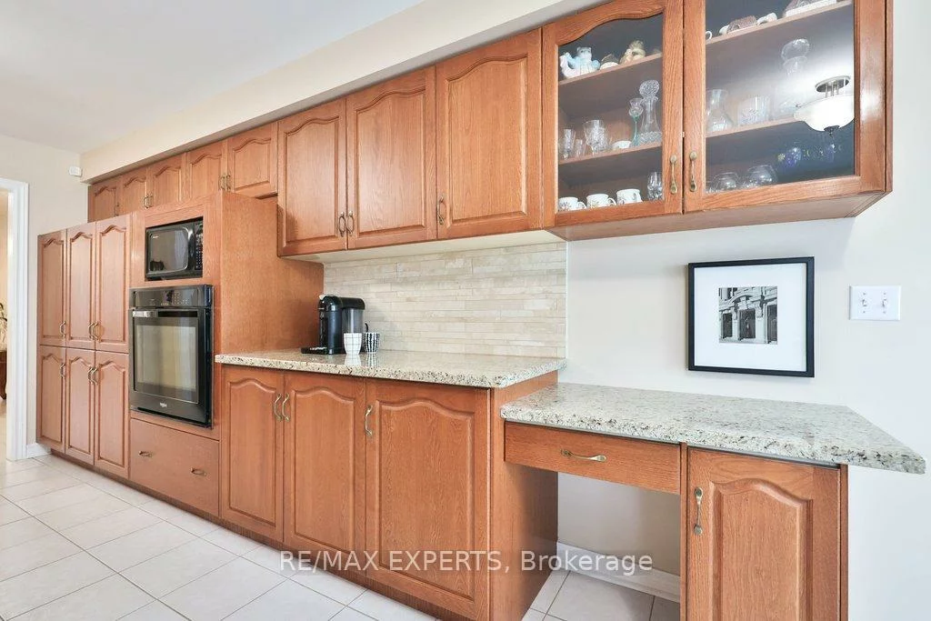 102, Vaughan Mills, Elder Mills, Vaughan