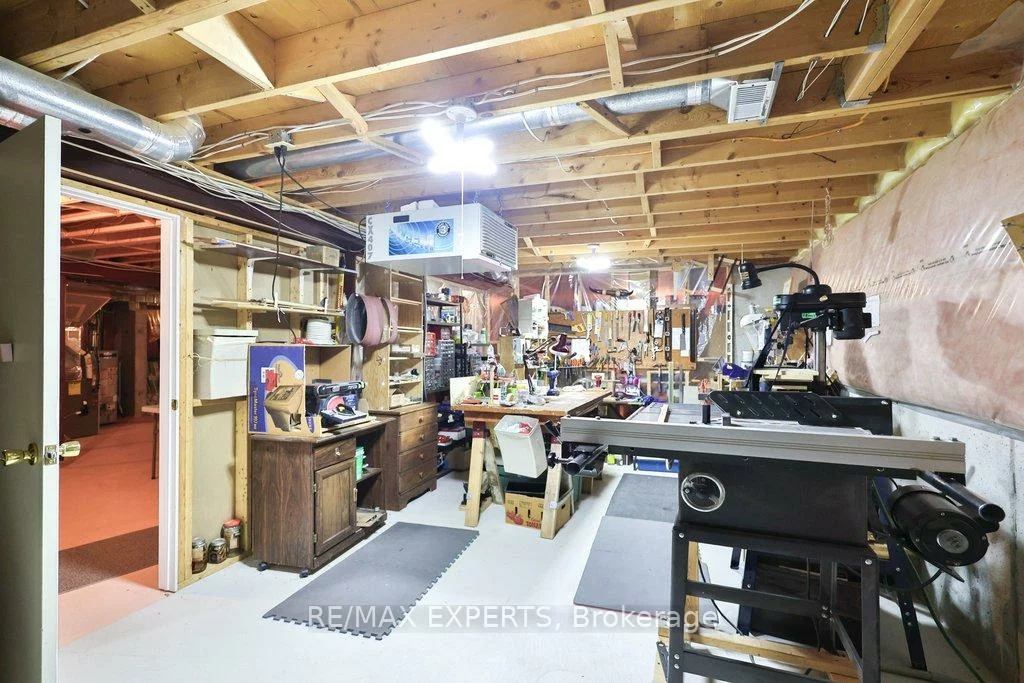 102, Vaughan Mills, Elder Mills, Vaughan