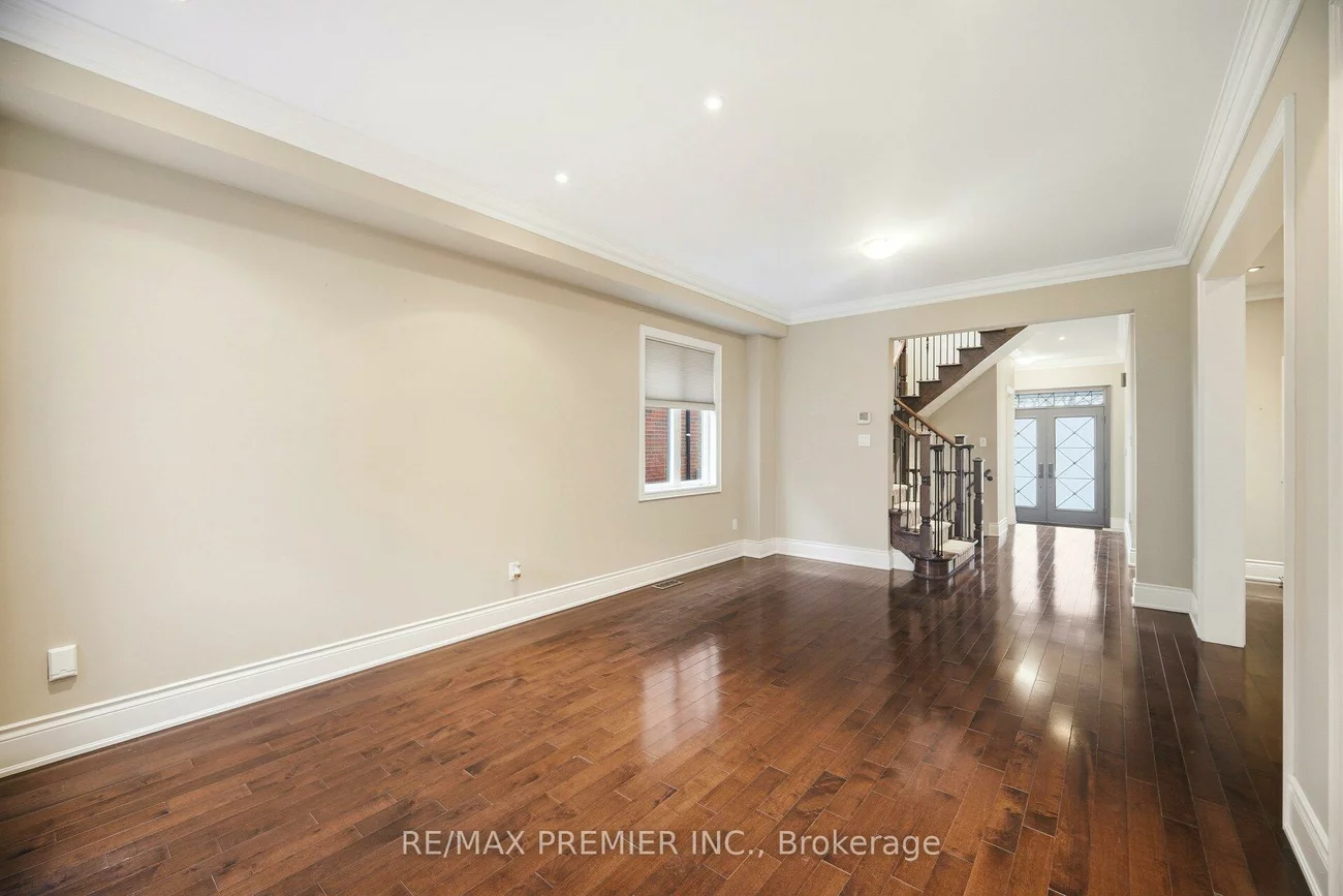 56, Stark, Vellore Village, Vaughan