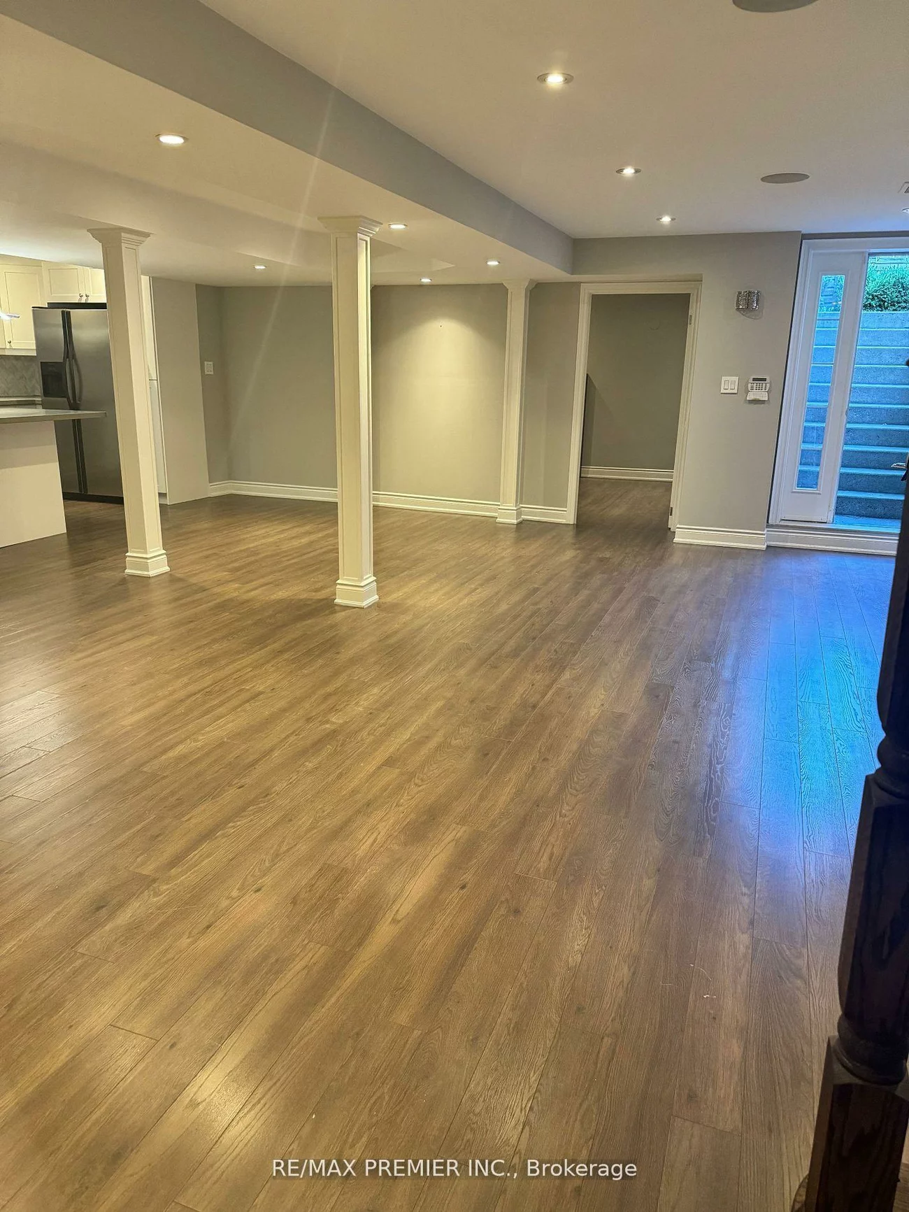 56, Stark, Vellore Village, Vaughan