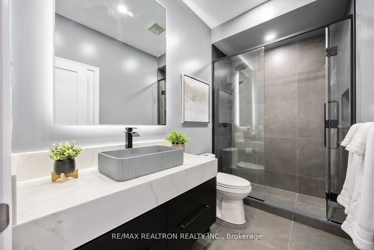 600, Marc Santi, Patterson, Vaughan