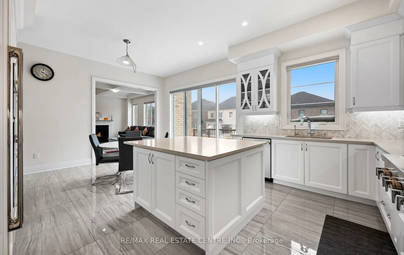 160, Wainfleet, Vellore Village, Vaughan