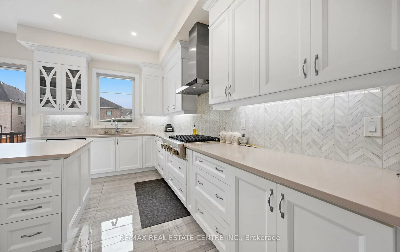 160, Wainfleet, Vellore Village, Vaughan