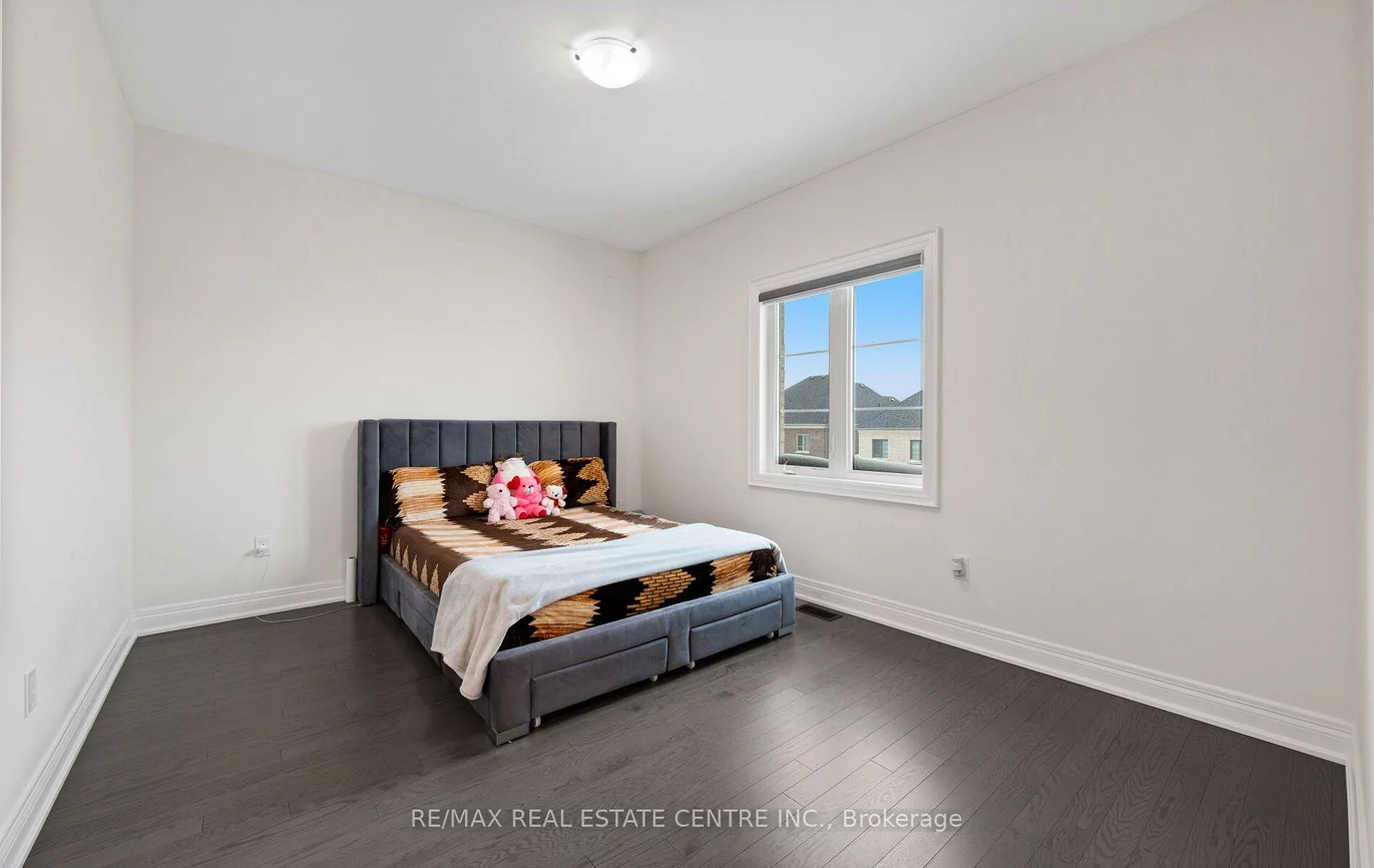 160, Wainfleet, Vellore Village, Vaughan